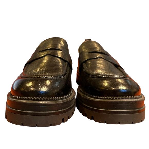 Miz Mooz Toni Chunky Loafer Round Toe Black women’s lug sole Size
US 8.5 EU 39 - Picture 3 of 8